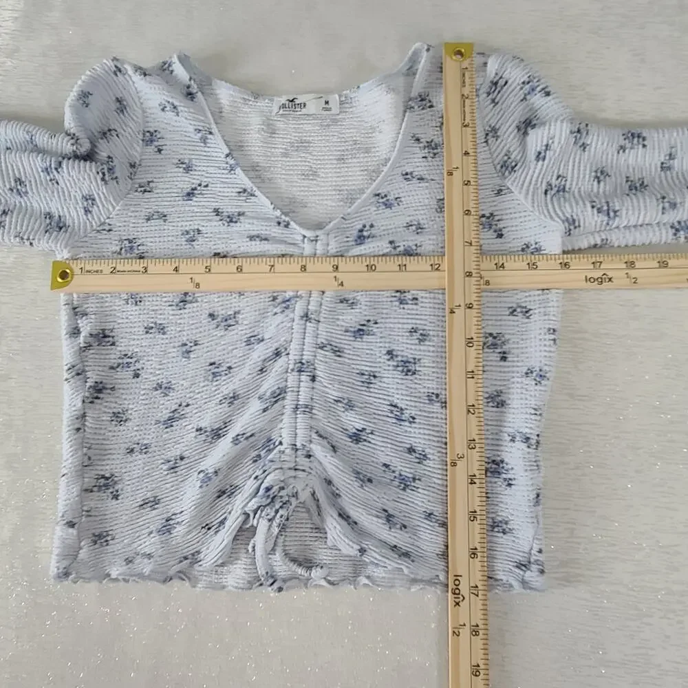 Hollister women's crop top baby blue floral Size Medium Cottagecore Fairy grunge - Picture 4 of 9
